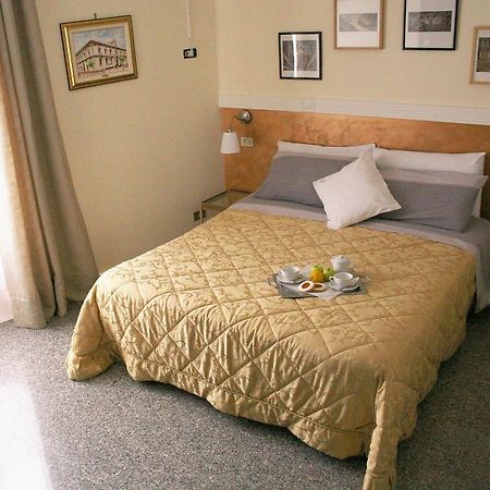 B&B Melibleo Melilli Esterno foto